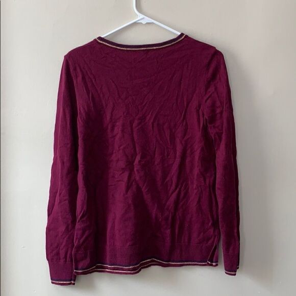 Old Navy Sweater  - Picture 4 of 4
